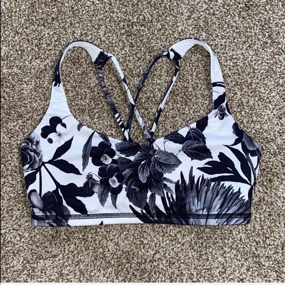 Lululemon Free To Bra - Picture 2 of 5